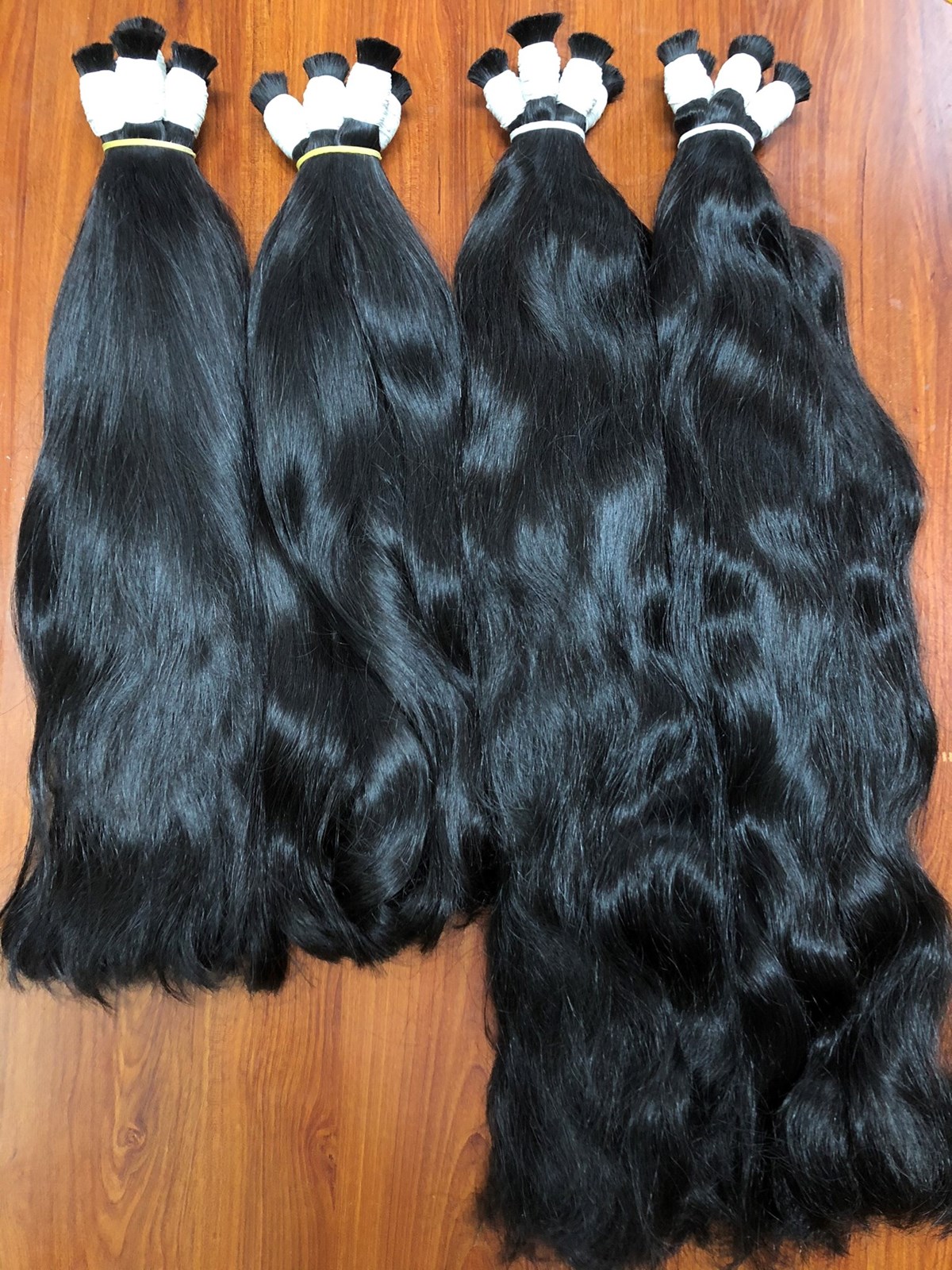 Display detials for EXTENSION HAIR 02